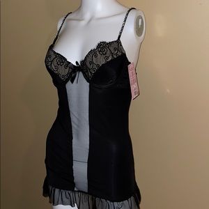 2Pc Padded Underwire Slinky Chemise & G-String